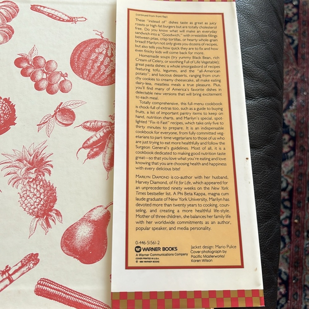 VEG. COOK BOOK - Picture 5 of 11